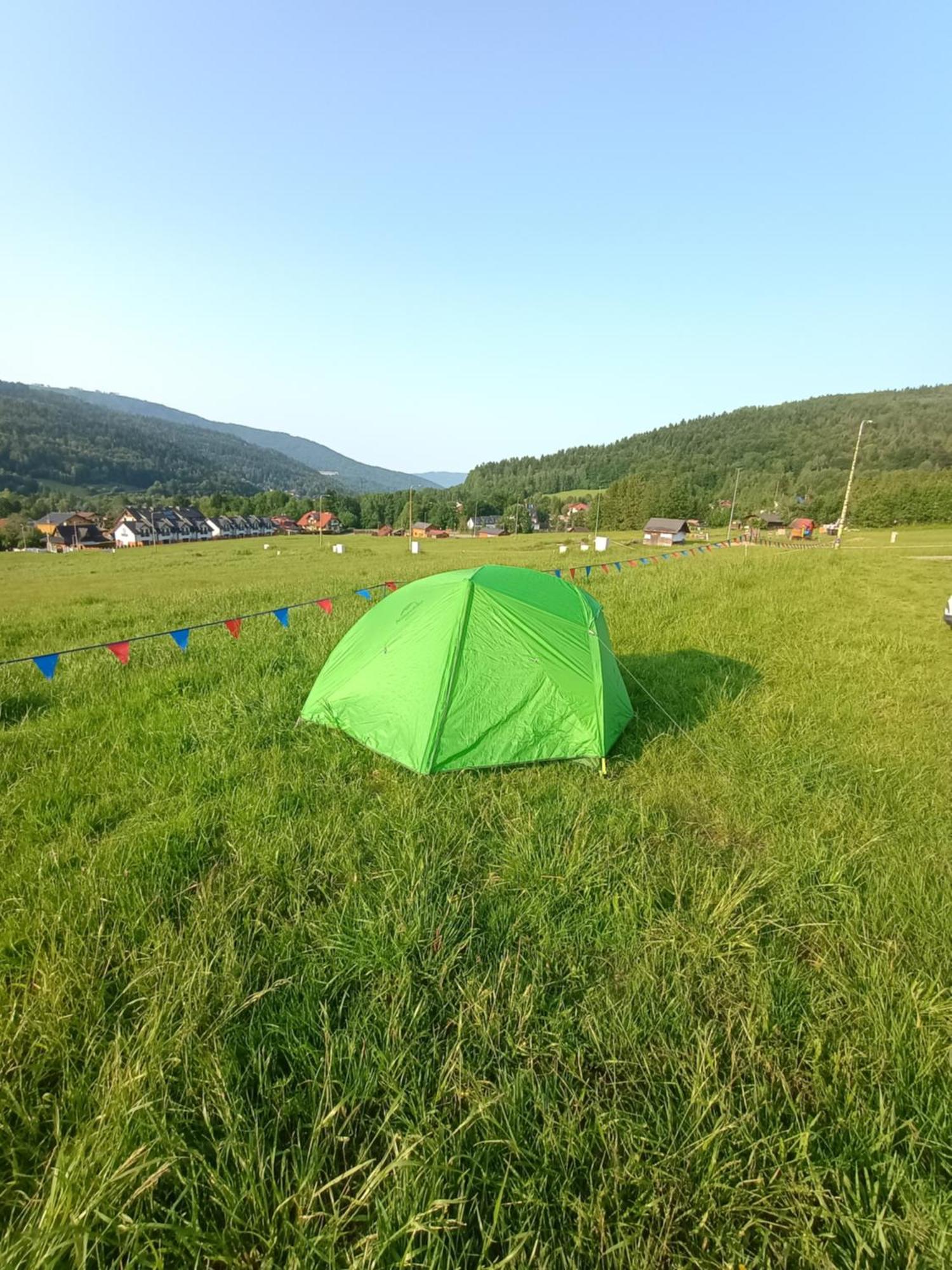 Kemp Zwalisko Camper Park Parcela Na Namiot *